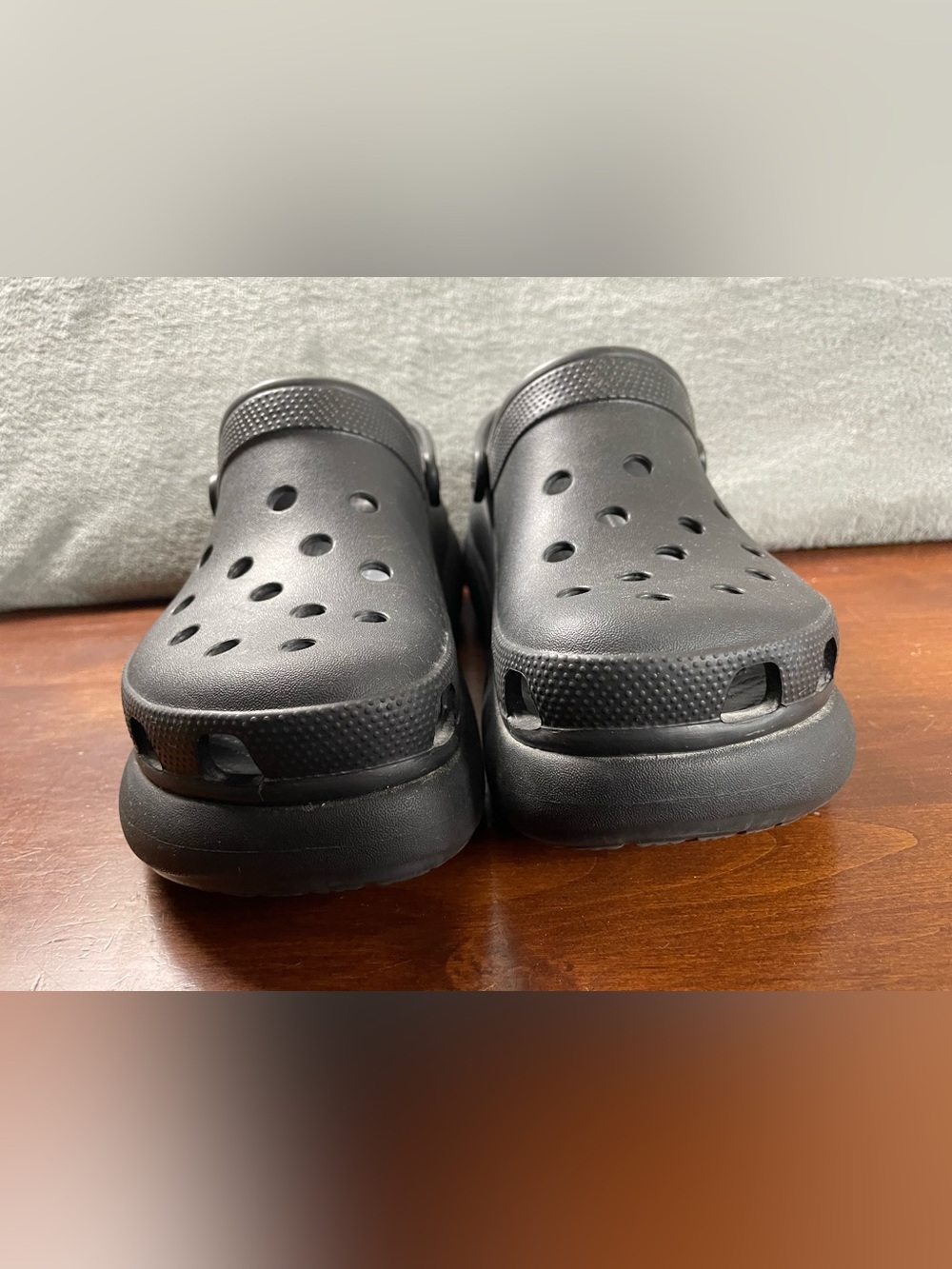 Crocs Classic Extra Thick Soled Clog Shoes Unisex Sandals Black Men 8 Women 10 - Picture 6 of 13